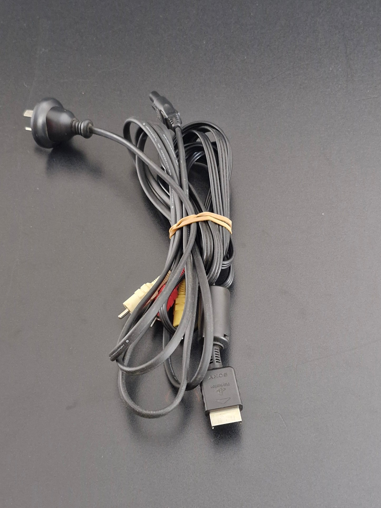 Sony PlayStation 2 PS2 Fat Console SCPH-39002 PAL Bundle Controller Cables Tested