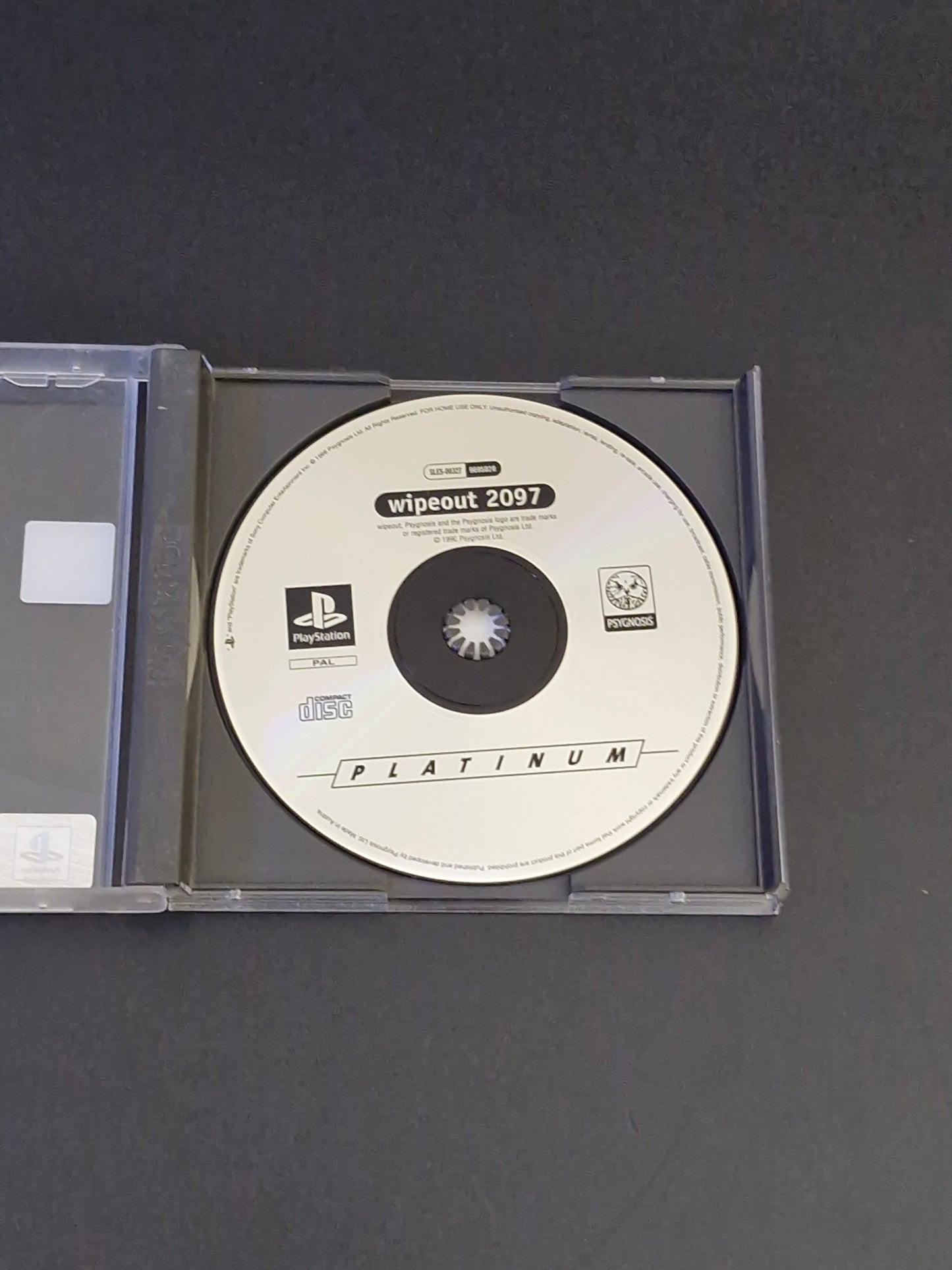 Wipeout 2097 (PAL) Platinum - PlayStation 1 - Complete With Manual - Good Condition